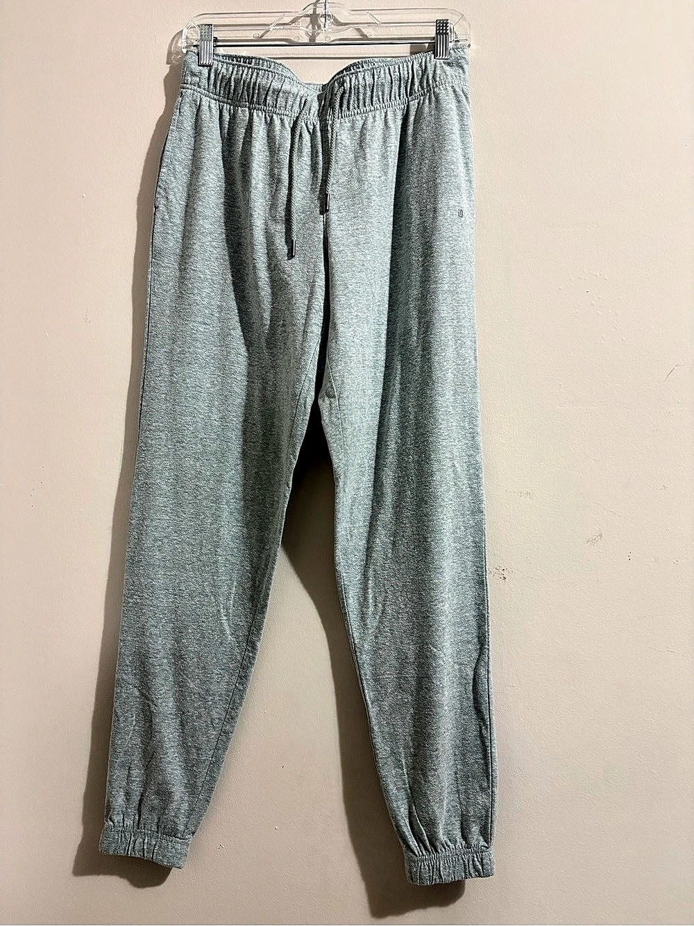 Ideology Align Jogger Pants in Green Size Small
SKU#0167